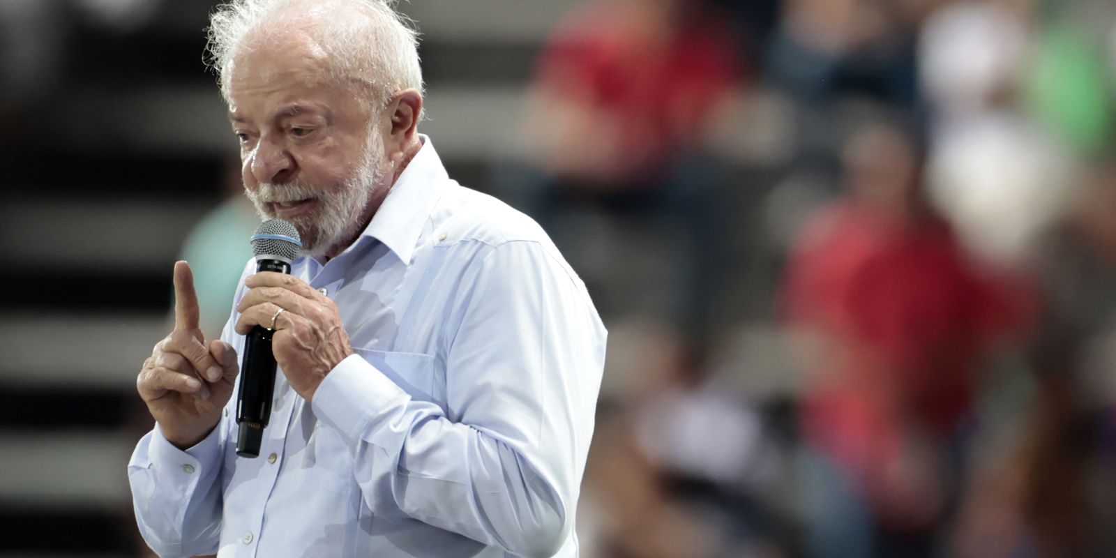 lula-diz-que-governo-fara-de-tudo-para-conter-preco-do-diesel