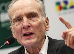 pre-cop:-especialista-defende-transicao-energetica-urgente