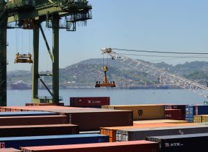 governo-projeta-superavit-comercial-de-ate-us$-90-bilhoes-em-2026