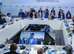 pobres-nao-podem-pagar-por-irresponsabilidade-das-guerras,-diz-lula