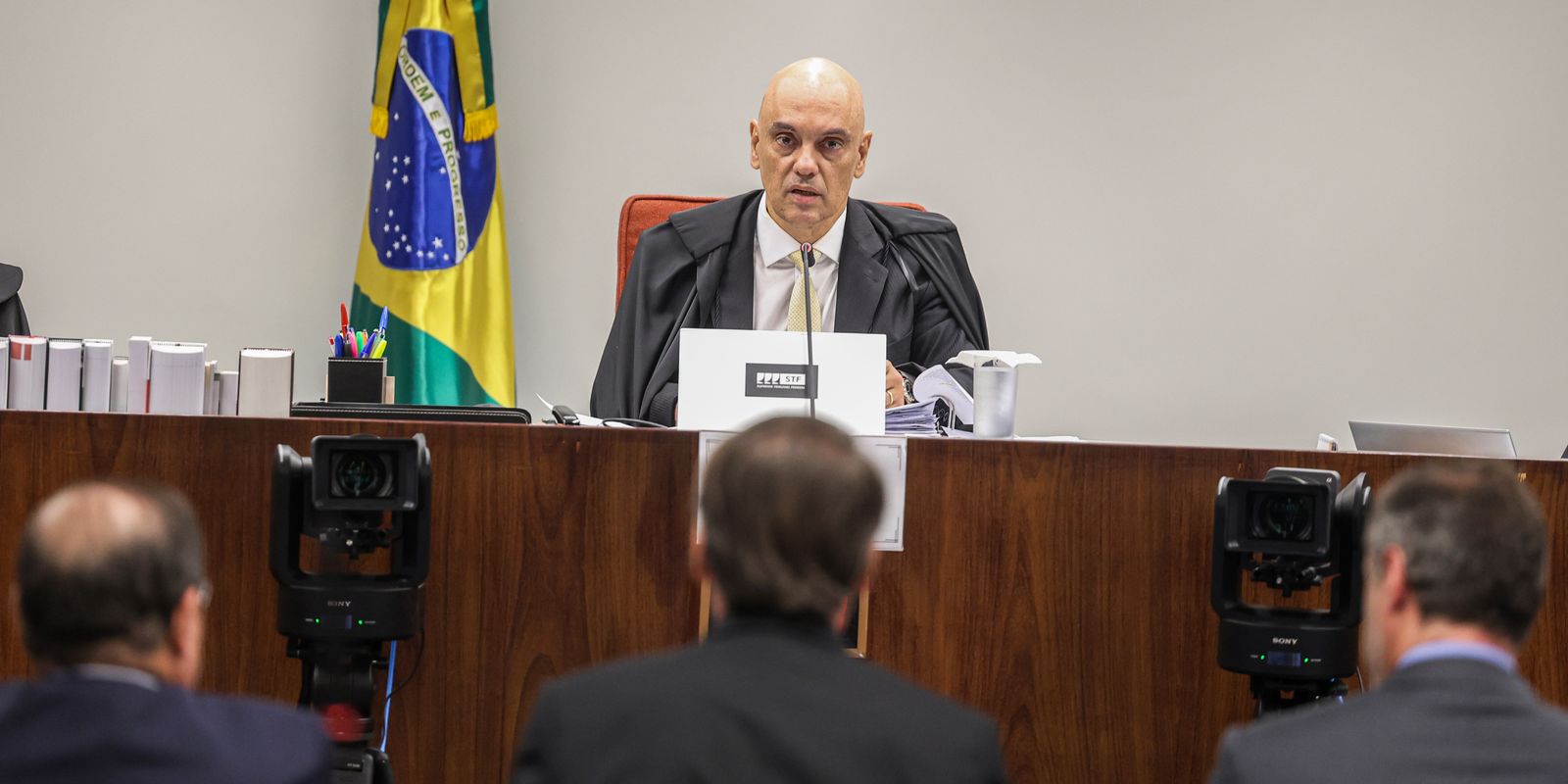 moraes-diz-que-nao-vai-admitir-tumulto-processual-na-acao-do-golpe