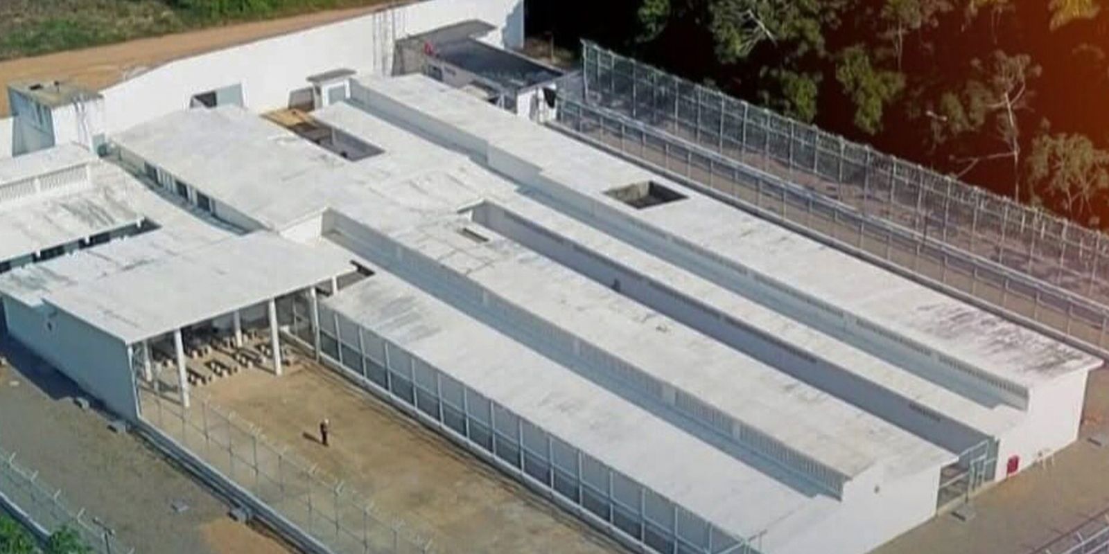 apos-fuga,-autoridades-procuram-12-detentos-de-prisao-em-maues-(am)